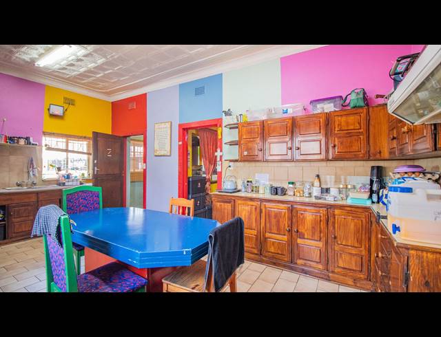 370M² BUSINESS CENTRE FOR SALE IN BRENTHURST